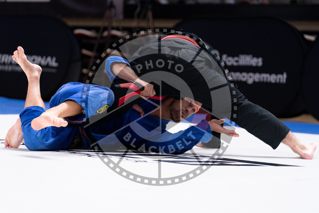 20241013PBB4428 | Athletes compete during the AJP Tour Europe Continental Jiu-Jitsu Amateurs & Masters Championship on October 13, 2024 in Almere near Amsterdam, Netherlands. © Chiara Dazi / photoblackbelt