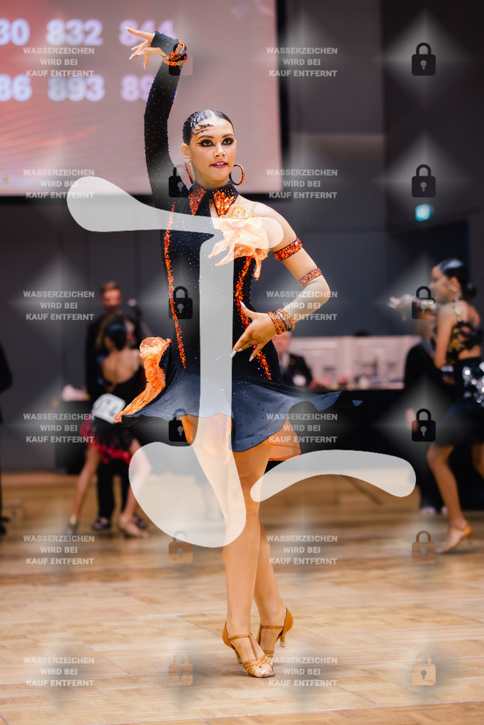 GOC 2025 - WDSF Solo Junior II Latin Female - 2025-08-21-7850 | Webshop for digital downloads and prints of dance sport, event & show photographer Julian Link - Realisiert mit Pictrs.com