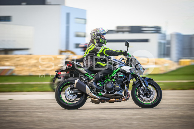 0023-260419_NOE-032_23 | Deine Full-Service-Agentur für ✔️Videoproduktionen und ✔️Motorsportfotografie Jetzt Angebot anfragen!