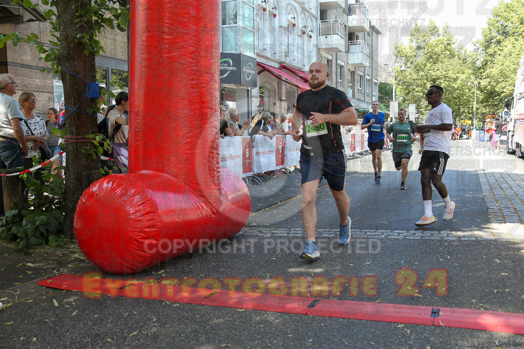 250621_1203_EX1_4737 | Sportfotografie im Rhein-Sieg Kreis, Köln, Bonn, NRW, Rheinland Pfalz, Hessen, etc. Unser Tätigkeitsfeld umfasst den Laufsport vom Volkslauf über den Marathon, Duathlon, Triathon bis zum Ultralauf wie Kölnpfad Ultra oder Schindertrail.
