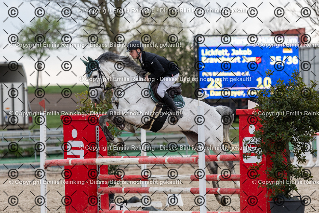 CL5A7629 | Emilia Reinking Fotografie - Realisiert mit Pictrs.com