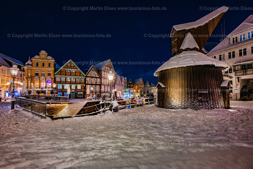 Stade Fischmarkt Altstadt Winter Schnee_ELS_2440030126 | Fotos aus den Touristenorten aus Norddeutschland. - Realisiert mit Pictrs.com