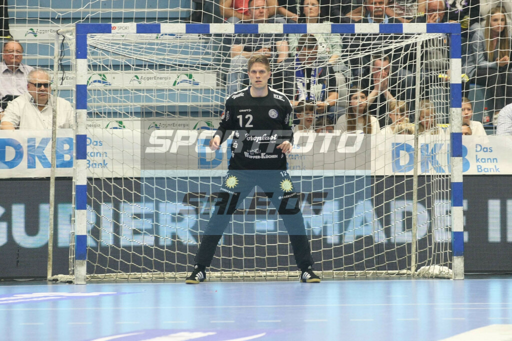 VFL Gummersbach - Füchse Berlin | Peter Johannesson - Sportfoto-Sale (MK) - Realisiert mit Pictrs.com