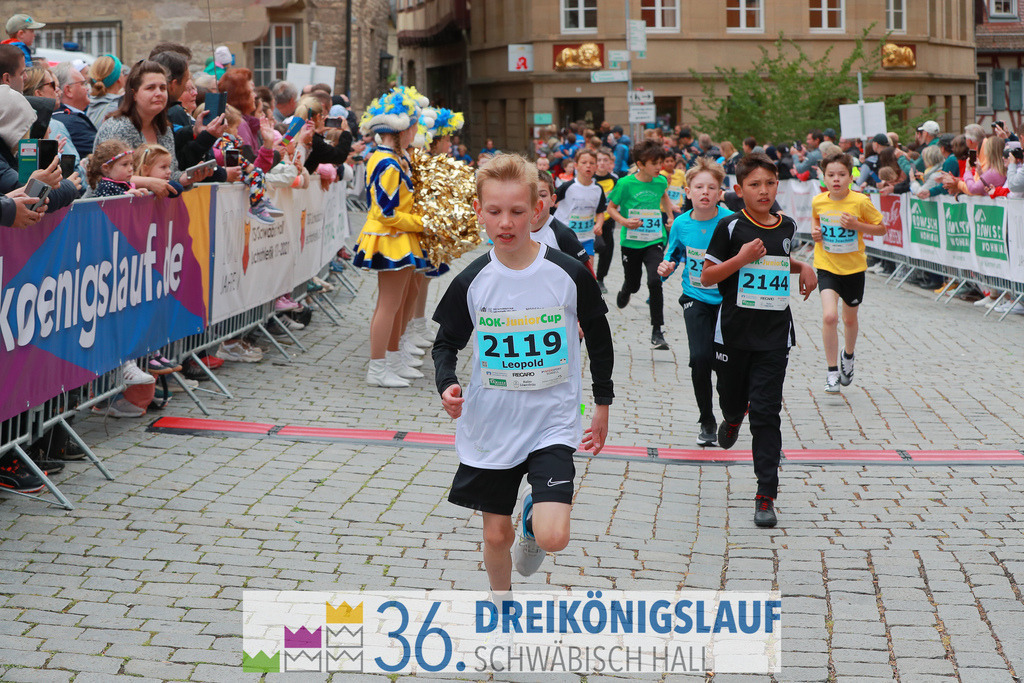 AOK Junior Cup 400m | 3Königslauf 2022 AOK Junior Cup 400m - Realisiert mit Pictrs.com