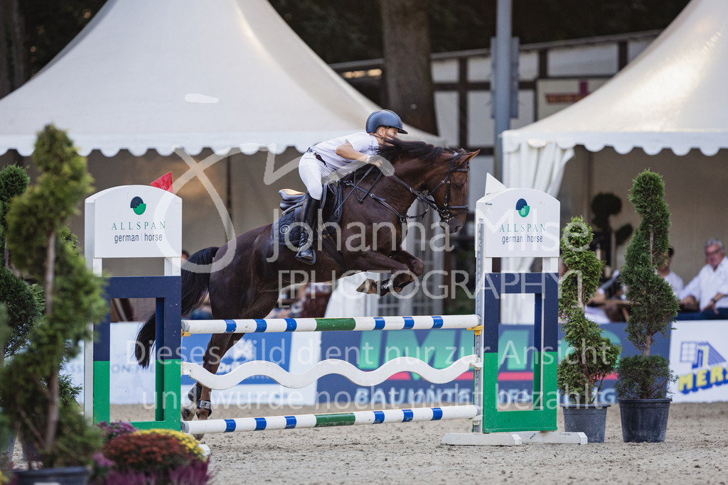 230908_OWLCh_PonyTrophy-401 | Deine schönsten Turniermomente als professionelle Fotos! Entdecke hochwertige Pferdesport-Fotografie im Online-Shop. Jetzt Fotos finden & bestellen!