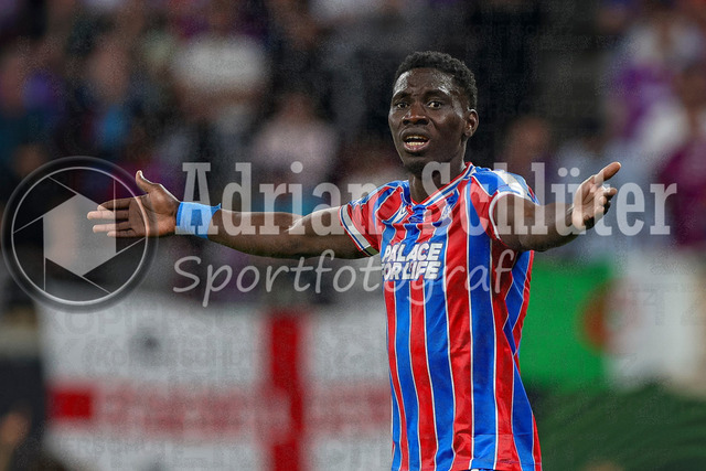 27.05.2026, EUR, Fussball, Herren, Conference League Finale, Saison 2025/2026, Crytsal Palace F.C. - Rayo Vallecano de Madrid | Ismaila Sarr (Crystal Palace, 7) gestikuliert, Gestik und Mimik