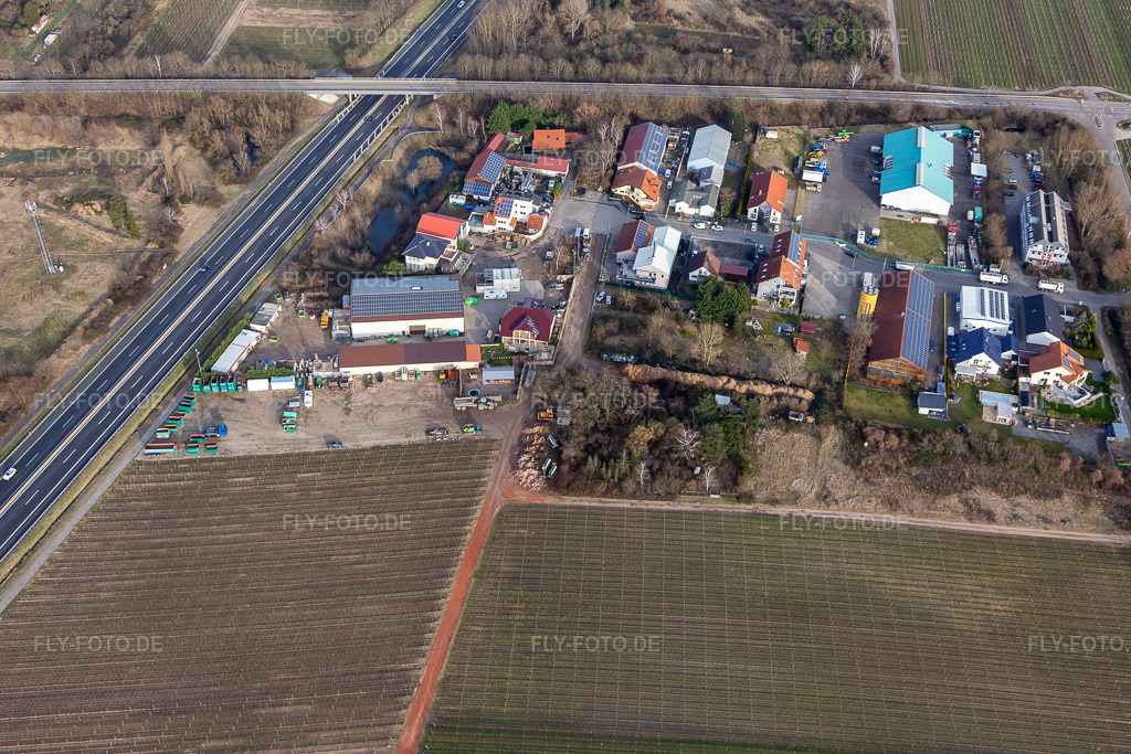 Luftbild: Gewerbegebiet In der Nauroth in Ellerstadt im Bundesland Rheinland-Pfalz in Deutschland. Foto: IMG_130460.jpg vom 12.02.2022 durch Werner Riehm/FLY-FOTO.de