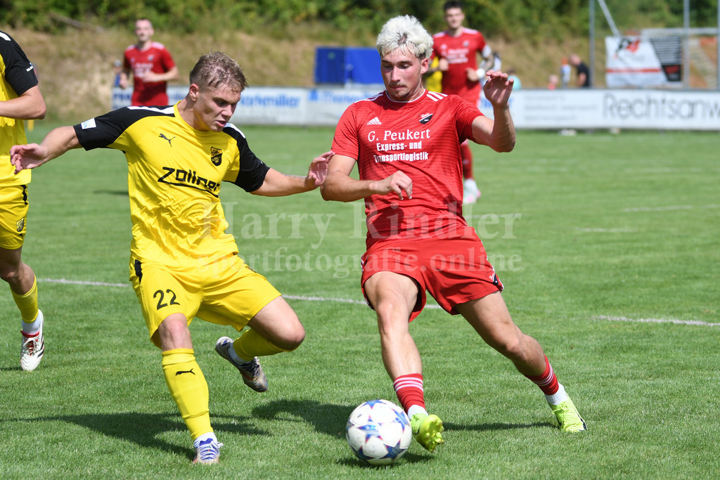 Testspiel TSV Seebach : DJK Vilzing vom 05.07.2025 | Martin Kauschinger (TSV Seebach #9) gegen Luis Bezjak (DJK Vilzing #22) - Realisiert mit Pictrs.com