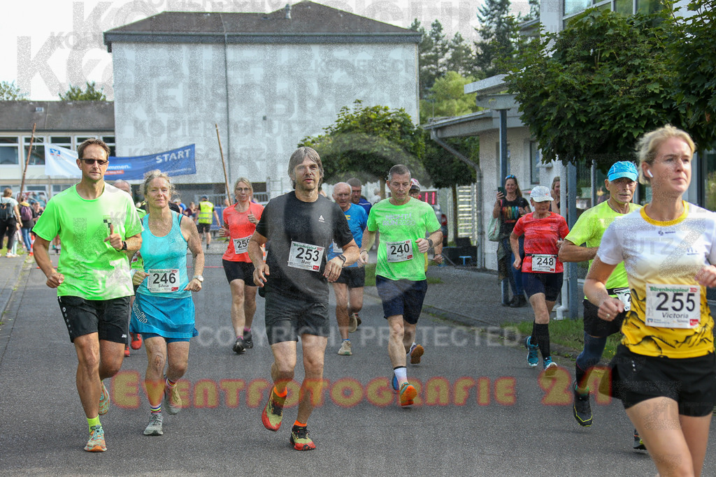 250801_1812_EX1_6486 | Sportfotografie im Rhein-Sieg Kreis, Köln, Bonn, NRW, Rheinland Pfalz, Hessen, etc. Unser Tätigkeitsfeld umfasst den Laufsport vom Volkslauf über den Marathon, Duathlon, Triathon bis zum Ultralauf wie Kölnpfad Ultra oder Schindertrail.