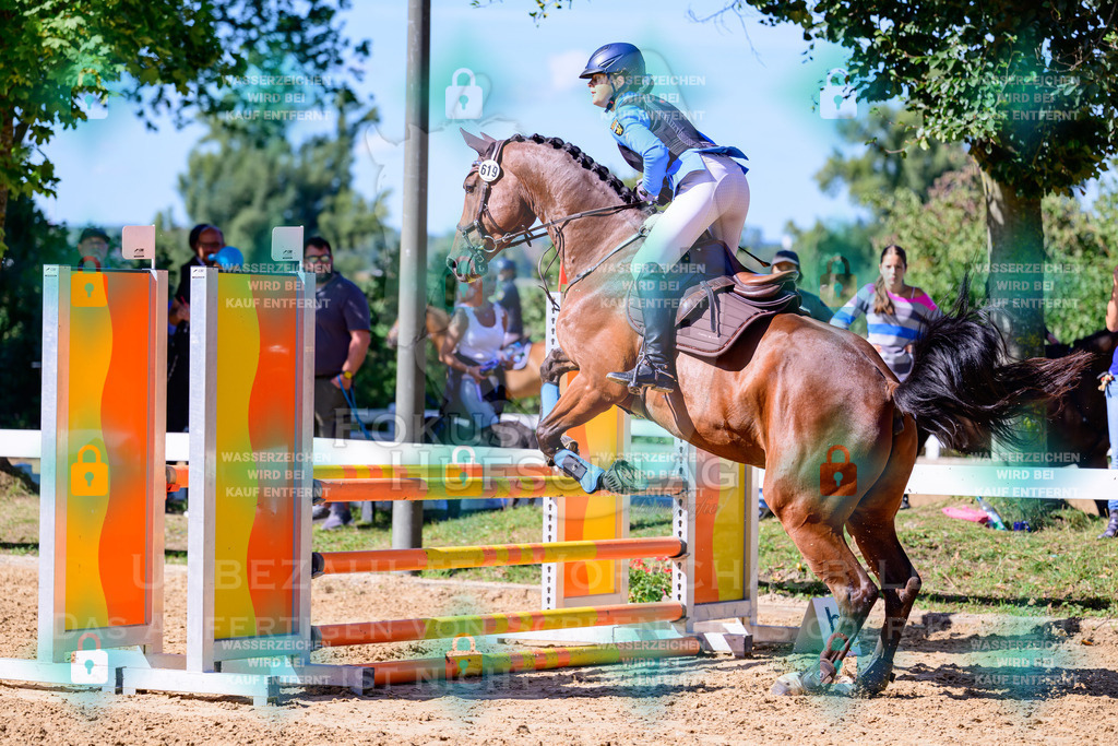 30082026-Giesenbach-Prfg23-0122 | Fokus Hufschlag Fotografie - Realisiert mit Pictrs.com