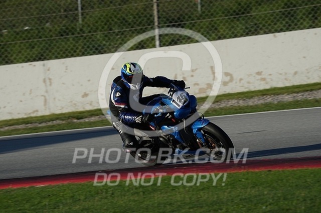 2025_10_24_PBK_42751 | Sportfotografie; SlowMotion; Video; Rennstrecke; Hafeneger; Speer; Racing; RSE; BMW; CBO; Trackday; Motorsportarena; Hockenheimring; Brno; Most; Barcelona; Valencia