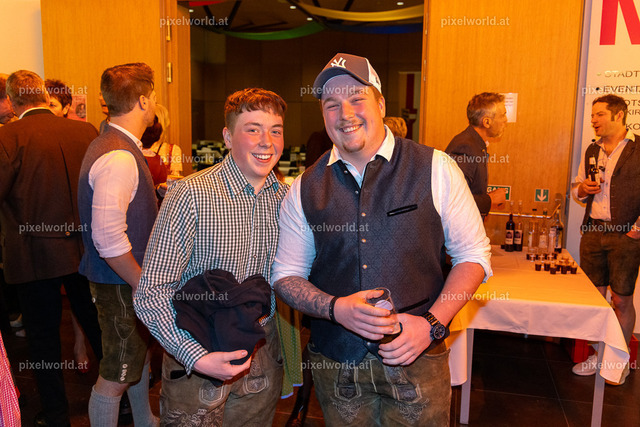 Feldkirchner Bezirksbauernball 2024 | Bildershop von pixelworld.at - Realisiert mit Pictrs.com