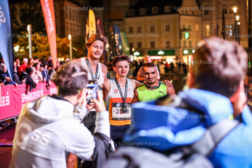 A-BINDER_20250925_0052 | LINZ, AUSTRIA,25.Sept.25 - NIGHT RUN LINZ. Image shows Photo: Sportmediapics.com/ Manfred Binder