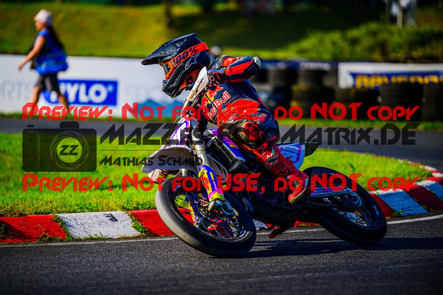 MaZZes_FotoMatrix_240511_6021986_8396 | ROOKIES