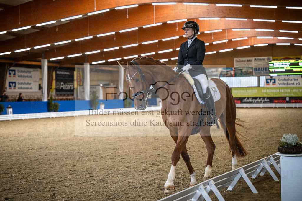 DOS_0340 | Entdecke hochwertige Reitturnierfotos von Foto Oger. Professionell, emotional und authentisch – jetzt Lieblingsmomente im Shop bestellen.Deutschlandweite Turnierfotografie. - Realisiert mit Pictrs.com