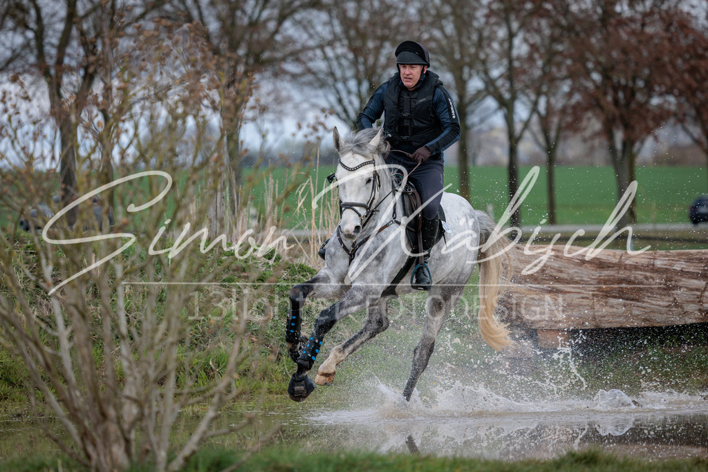 20260329-_3LI4899 | Tierfotografie Pferde, Hunde, Katzen, Haustiere.
Turnierfotografie Reitturniere, Reiten, Springreiten, Dressur in Hanau, dem Main-Kinzig-Kreis und dem Rhein-Main- Gebiet um Frankfurt