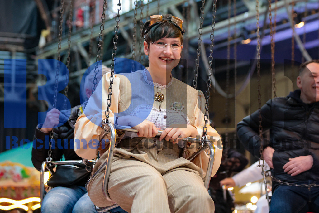 Historischer Jahrmarkt in der Jahrhunderthalle - Steampunk {date} -  | {headline}



(Foto: Sebastian Sendlak / BOND)

 - Realisiert mit Pictrs.com