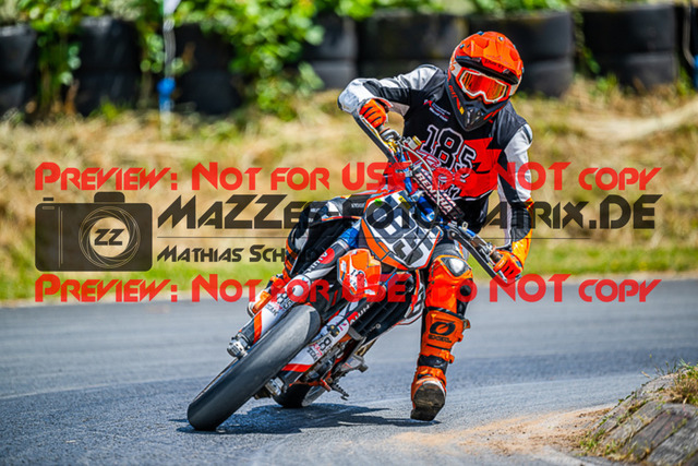 MaZZes_FotoMatrix_220529_8147 | Fotograf Mathias Schmid
Sportfotograf,
Eventfotograf,
Hochzeitsfotograf,
Portraitfotograf