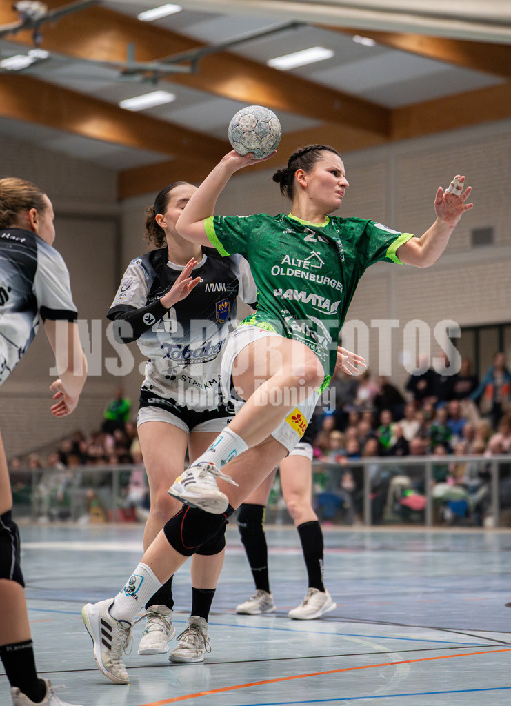 Handball I Frauen I Saison 2025-2026 I 3. Liga Staffel Nord I 13. Spieltag I SC SFN Vechta -Buxtehuder SV II-28 | Jette Dudda (28, SC SFN Vechta) - Realisiert mit Pictrs.com