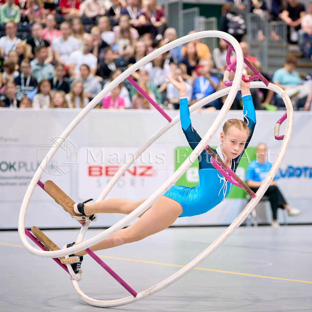 A-DSC00533 | Professionelle Sportfotografie in Hamburg, Schleswig-Holstein und Niedersachsen – spezialisiert auf Rhönrad, Geräteturnen, Leistungsturnen und rhythmische Sportgymnastik. Bundesweite Begleitung von Rhönrad-Events. Jetzt Sport-Fotos - Realisiert mit Pictrs.com