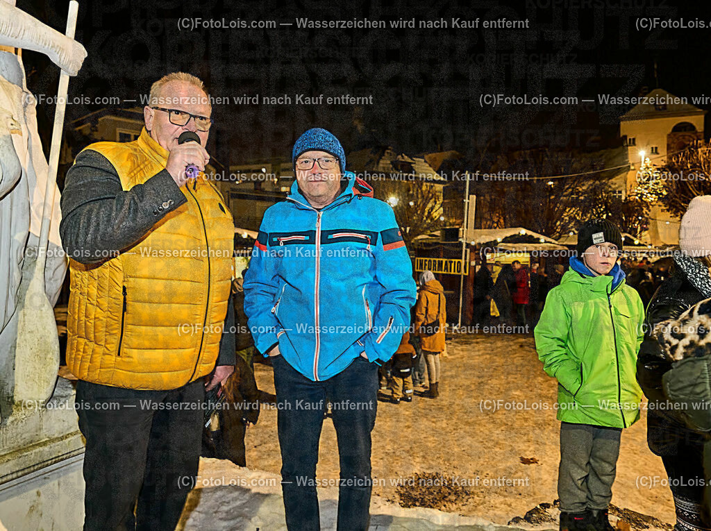 ALP4899_Wieselburger Advent_NikolausAbend_Lechner-Reiter | (C)FotoLois.com, Alois Spandl, WIESELBURGER ADVENT, der Nikolaus kommt zu den Kindern und bringt Geschenke, Fr 8. Dez. 2023.