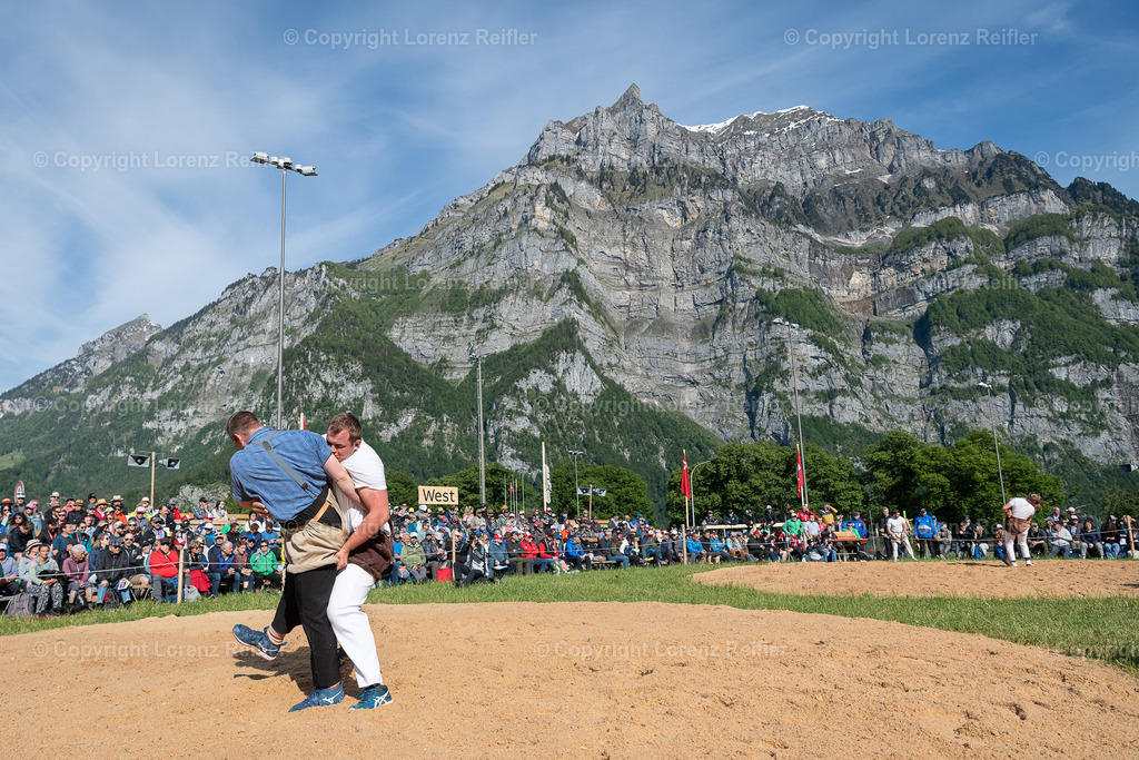 Schwingen -  Glarner Bündner 2024 | Glarus, 20.5.24, Schwingen - Glarner Bündner.