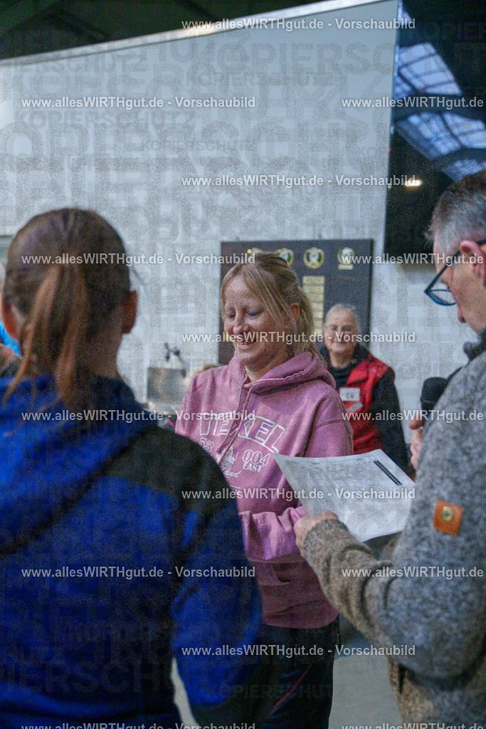 7R501501 | Professionelle Tierfotografie in Mönchengladbach von Daniel Wirth (allesWIRTHgut). Liebevolle & natürliche Bilder von Hunden & Katzen für unvergessliche Erinnerungen.