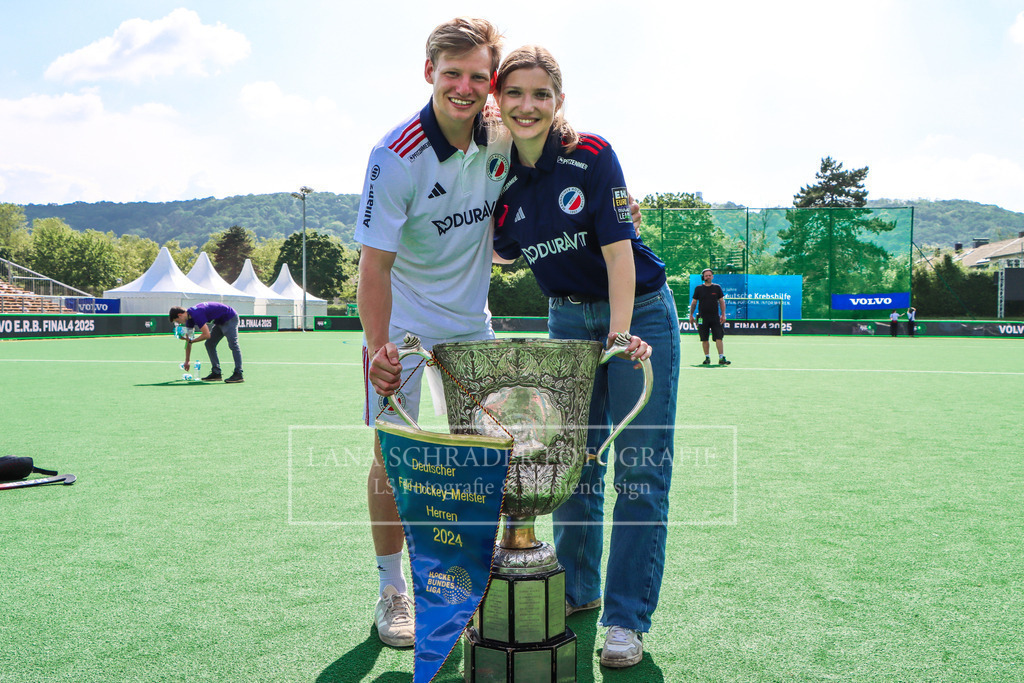 HERREN BUNDESLIGA DM FINALE Mannheimer HC - Hamburger Polo Club 19.05.24 Bonn-163 | lanaschraderfotografie - Realisiert mit Pictrs.com