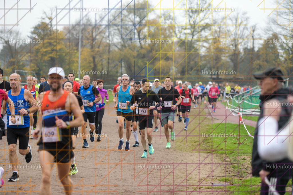 Neusser Erftlauf 2025  | 15km Neusser Erftlauf 2025 Foto: Heldenfoto.de