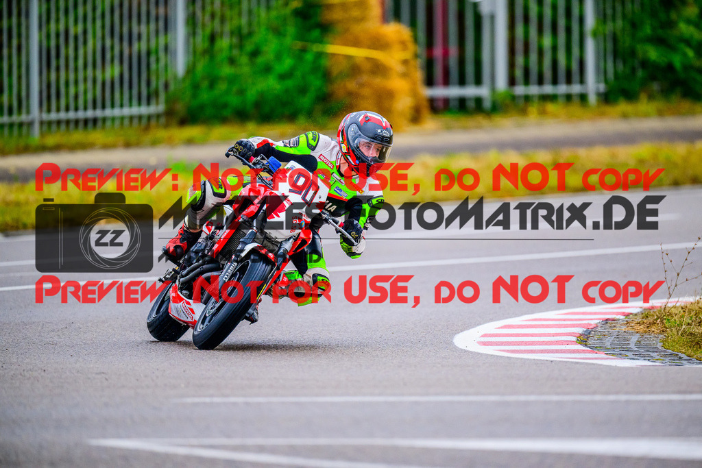 MaZZes_FotoMatrix_240914_6007705_0589 | TWINCUP