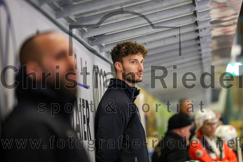 2024-01-12_025_TSV_Erding_gegen_EV_Dingolfing | Erding, Deutschland, 12.01.2024:
Eishockey, Bayernliga Vorrunde 2023 / 2024, 24. Spieltag, TSV Erding gegen EV Dingolfing, Endergebnis: 10:2

Foto: Christian Riedel / fotografie-riedel.net