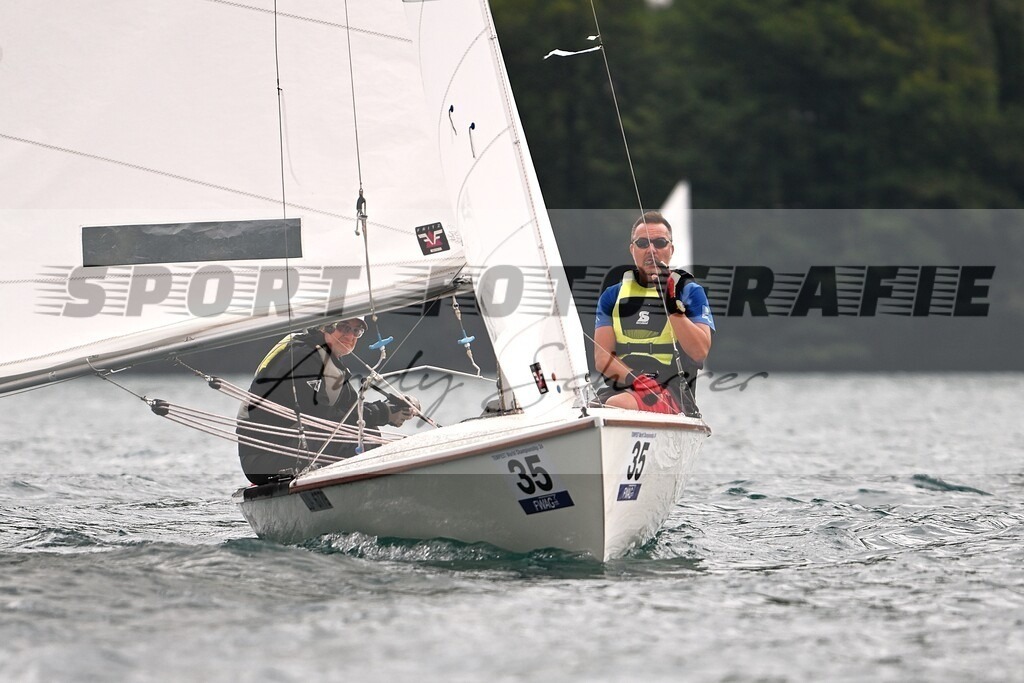 aDSC_9554 | Kaufen Sie Sportbilder im Onlineshop von Andy Scherrer Sportfotografie. Faszinierende Bilder von Sportevents aus der ganzen Schweiz. Fussball, Frauenfussball, Unihockey, Handball, Schwingen und weiteren Sportarten. - Realisiert mit Pictrs.com
