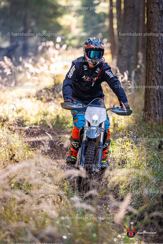 fuernholzer_251026-C2-78 | Fotografische Impressionen von der Red Stag Enduro Extreme by fuernholzer-photography.com. Endurosport in Österreich fotografisch festgehalten von fuernholzer. Auftragsfotografie für Private, Gewerbefotos und Industriefotografie. Eventfotografie, Sportfotografie und Motorsportfotografie. Anbieter von Fotoworkshops, Fototraining, fotografischen Vorträgen und Fotoseminaren.