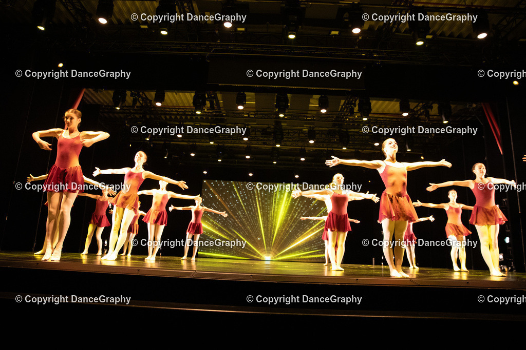 GPHY5565 | DanceGraphy - Realisiert mit Pictrs.com