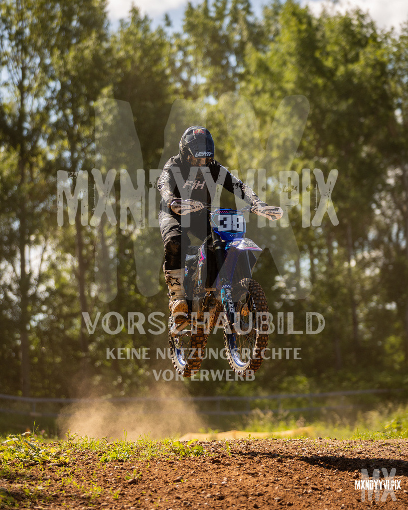 866A0883 | mxndyyvipix