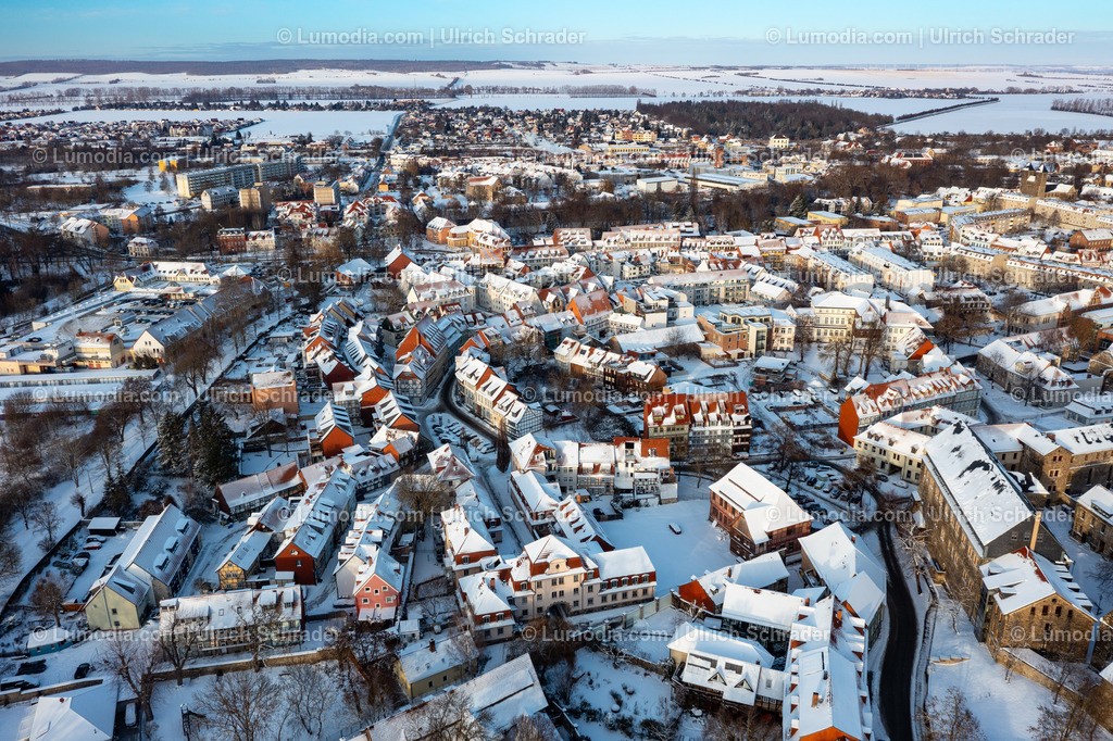 10049-52175 - Halberstadt im Winter | Stockfoto und Bilderpool mit Bildmaterial aus Deutschland, dem Harz, Halberstadt, Quedlinburg, Wernigerode und weltweit. Qualitativ hochwertige und professionelle Fotos anschauen und kaufen. - Realisiert mit Pictrs.com