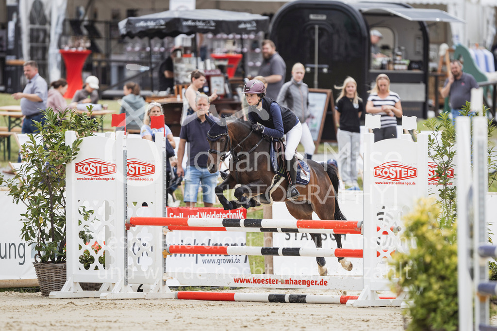 250710_BHO_Stil-A1-2-191 | Deine schönsten Turniermomente als professionelle Fotos! Entdecke hochwertige Pferdesport-Fotografie im Online-Shop. Jetzt Fotos finden & bestellen!