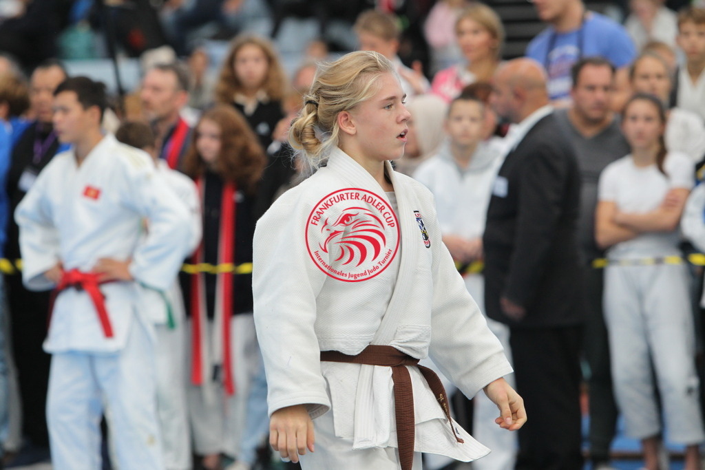 JT6F9733 | Fotos vom Adler Cup - Pictures from Adler Cup

Hier findet Ihr alle Eindrücke und großen Momente der Adler Cup Wochenenden. Here you will find all impressions and great moments of the Adler Cup weekends. - Realisiert mit Pictrs.com