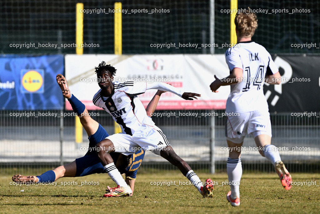 ATUS Velden vs. SPG LASK Amateure OÖ | #44 Issa Kone LASK Amateure, #10 Lukas Lausegger ATUS Velden, ATUS Velden vs. SPG LASK Amateure OÖ, ATUS Velden vs. SPG LASK Amateure OÖ am 07.03.2026 in Velden (Wald Arena Velden), Austria, (Photo by Bernd Stefan)