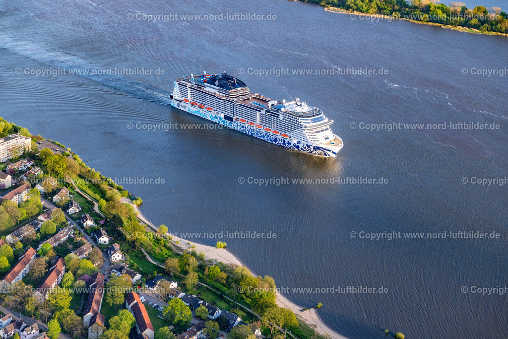 Hamburg_Elbe_Kreuzfahrtschiff_MSC_Euribia_ELS_1573140424 | SCHULAU 14.04.2024 Kreuzfahrt- Passagier- und Fahrgast- Schiff " MSC Euribia " in Fahrt auf der Elbe in Schulau im Bundesland Schleswig-Holstein, Deutschland. Weiterführende Informationen bei: MSC Cruises S.A.,. // Cruise passenger and passenger ship "MSC Euribia" sailing on the Elbe in Schulau in the federal state of Schleswig-Holstein, Germany. Further information at: MSC Cruises S.A.,. Foto: Martin Elsen