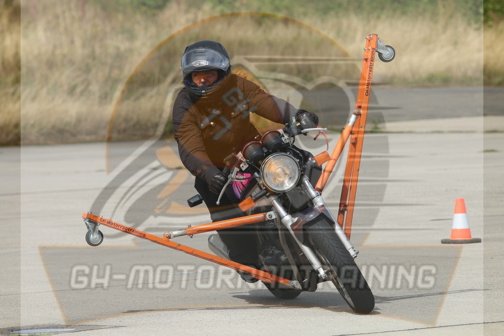 IMG_3482 | gh-motorradtraining-foto.de - Realisiert mit Pictrs.com