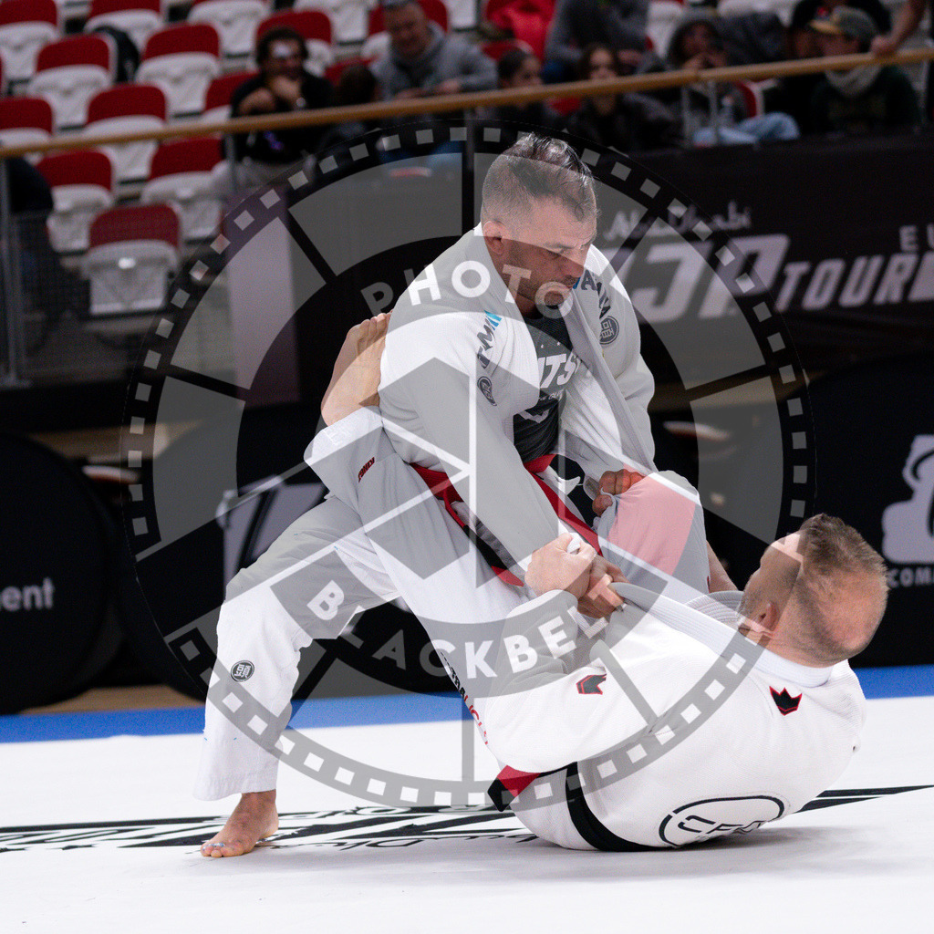 20241013PBB4982 | Athletes compete during the AJP Tour Europe Continental Jiu-Jitsu Amateurs & Masters Championship on October 13, 2024 in Almere near Amsterdam, Netherlands. © Chiara Dazi / photoblackbelt