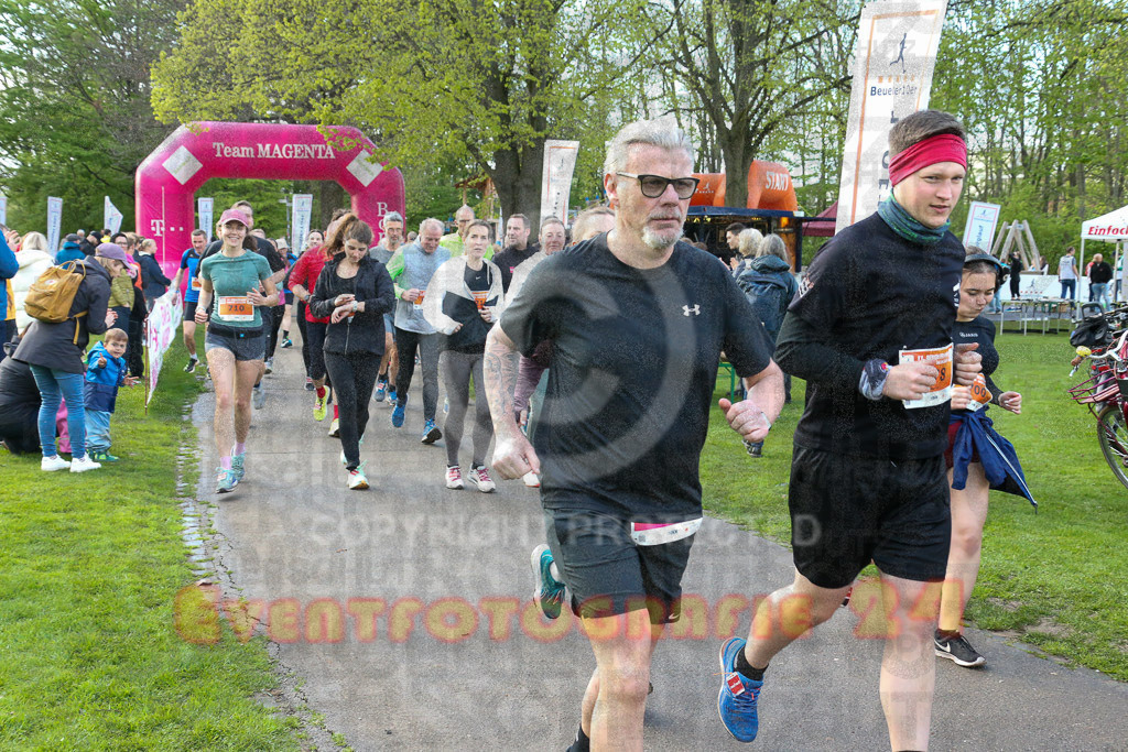 240403_1830_EX1_7333 | Sportfotografie im Rhein-Sieg Kreis, Köln, Bonn, NRW, Rheinland Pfalz, Hessen, etc. Unser Tätigkeitsfeld umfasst den Laufsport vom Volkslauf über den Marathon, Duathlon, Triathon bis zum Ultralauf wie Kölnpfad Ultra oder Schindertrail.