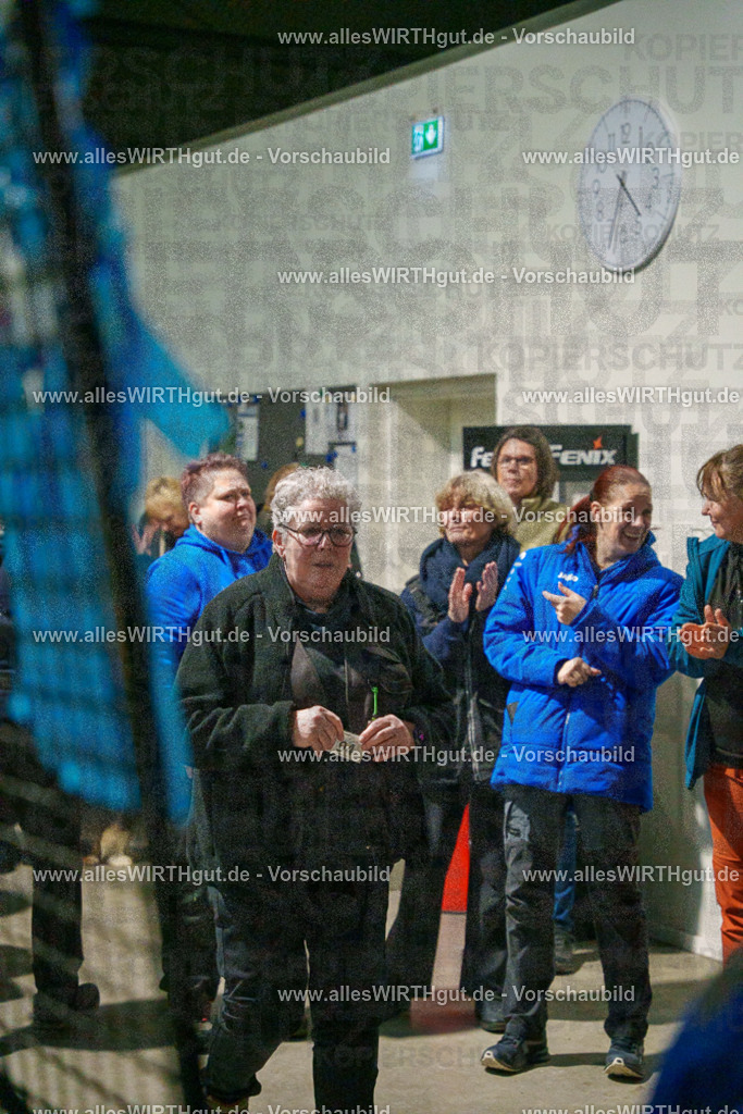 7R504607 | Professionelle Tierfotografie in Mönchengladbach von Daniel Wirth (allesWIRTHgut). Liebevolle & natürliche Bilder von Hunden & Katzen für unvergessliche Erinnerungen.