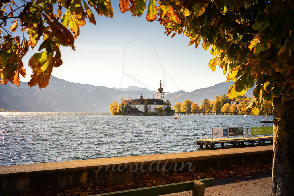 Schloss_Orth_Traunsee_Salzkammergut_Oberoesterreich_Mostdirn_Photo_Landschaftsfotografie_Irmgard_Wieser-0221 | Ihre Fotografin im Lungau, ihre Fotografin im Mostviertel, Wandbilder Onlineshop, Imagefotos für Ihr Unternehmen,  - Realisiert mit Pictrs.com
