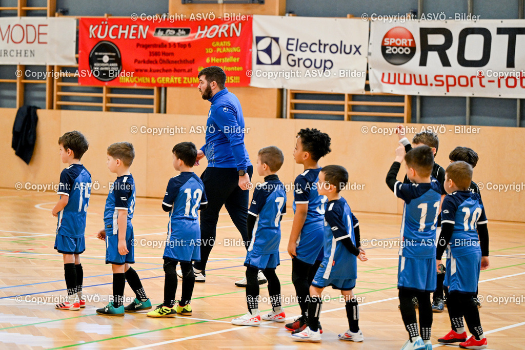 ASVÖ_ Fussballturnier SV Gallneukirchen_ 08.02.2025-8 | 08.02.2025, Gallneukirchen, AUT, ASVÖ, Fussball Nachwuchs Hallenturnier 2025, SV Gallneukirchen im Bild Teilnehmer U 7©Harald Dostal / fodo.media - Realisiert mit Pictrs.com