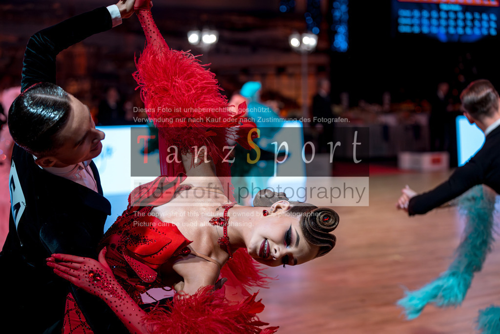 20251214_Baltic-Trophy_2493-2 | Tanzsportbilder, Standardtanz, Lateintanz, WDSF, DTV, LTVB, dancecomp, goc, hessen tanzt, blaues band der spree, walzer, tango, wiener walzer, slowfox, quickstepp, samba, rumba, cha-cha-cha, paso doble. jive, hd-kroft photography, turniertanzsport