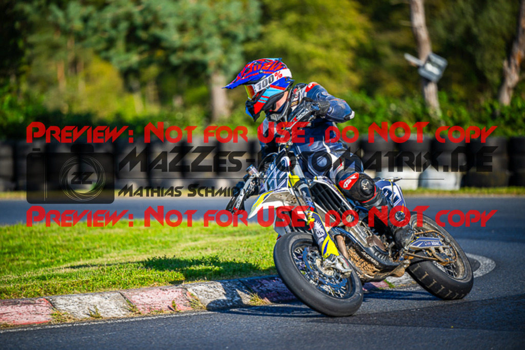 MaZZes_FotoMatrix_230916_8163 | S4