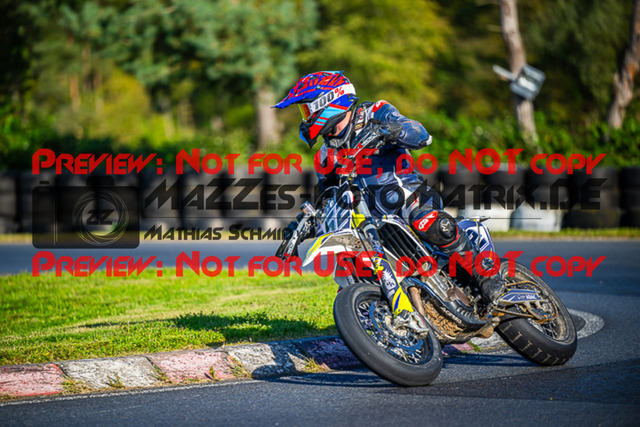 MaZZes_FotoMatrix_230916_8163 | S4