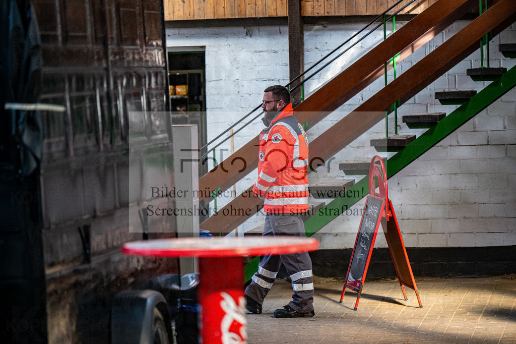 DOS_3423 | Entdecke hochwertige Reitturnierfotos von Foto Oger. Professionell, emotional und authentisch – jetzt Lieblingsmomente im Shop bestellen.Deutschlandweite Turnierfotografie. - Realisiert mit Pictrs.com